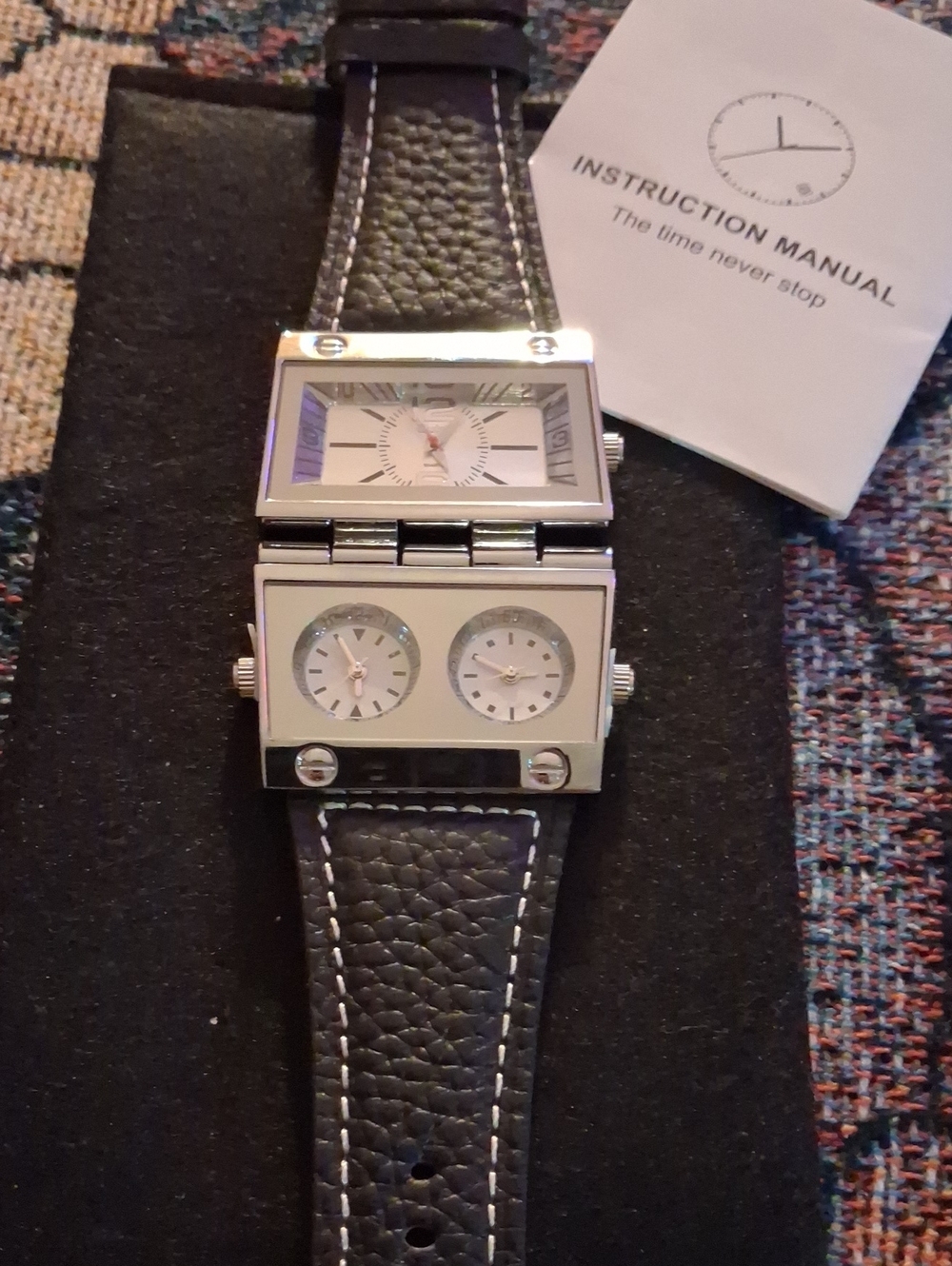 Oulm Dual-Dial Black Leather Strap Watch with Silver Case